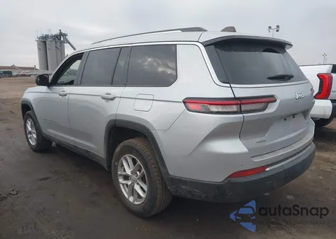 2023 Jeep Grand Cherokee L Laredo 4X4 z USA, uszkodzony, nr VIN 1C4RJKAG9P8824215